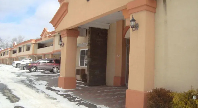 Econo Lodge Monticello, Rezervasyon Otel Monticello Sullivan County