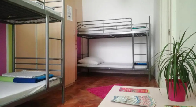Кровать в общем номере Budapest Party Hostel at Udvarom