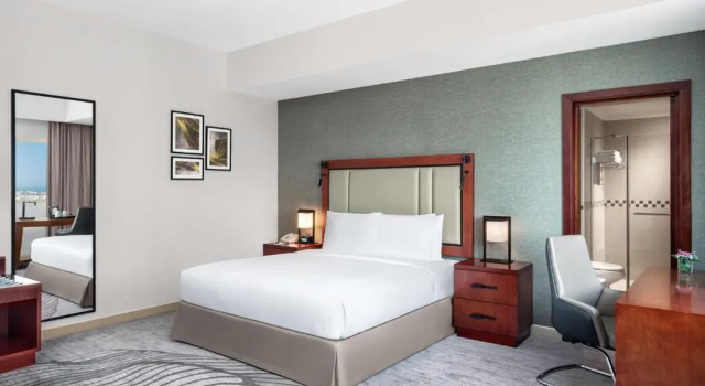 Полулюкс Doubletree By Hilton Ras Al Khaimah