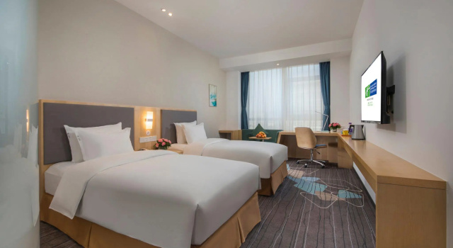 Двухместный номер Standard Holiday Inn Express - Yantai YEDA by IHG