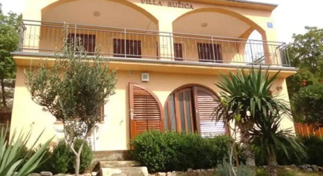 Cosy Apartment in Klenovica With Garden, Забронировать Апартаменты/квартира Кленовица Кварнер 