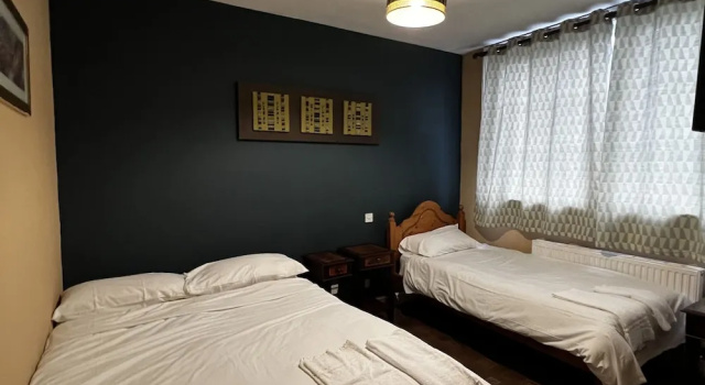 Rising Sun Hotel