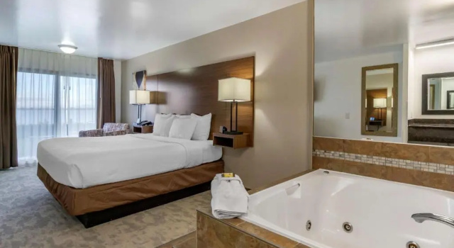 Двухместный номер Deluxe с видом на озеро Best Western PLUS Lake Front Hotel