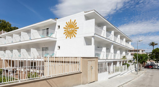 Hotel Tora