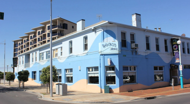 Beach Hotel, Забронировать Отель Берни Тасмания