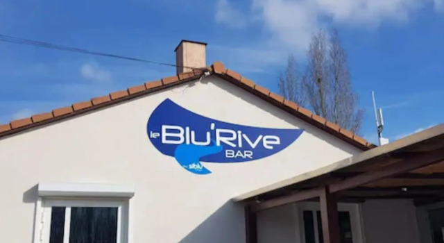 Camping Officiel Siblu Les Rives de Condrieu, Забронировать Кемпинг Кондриё Pilat Regional Natural Park