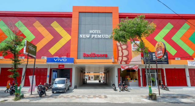 RedDoorz Plus @ Jl Pemuda Pati