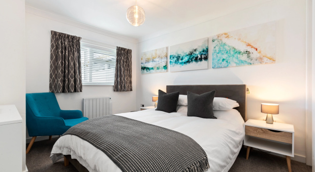 25 Coedrath Park - Sea Views From Balcony Short Walk to Beach Parking, Забронировать Вилла Виллы Carmarthenshire, Вилла