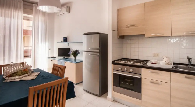 Апартаменты с 2 комнатами с балконом Residence La Rosa di Nettuno