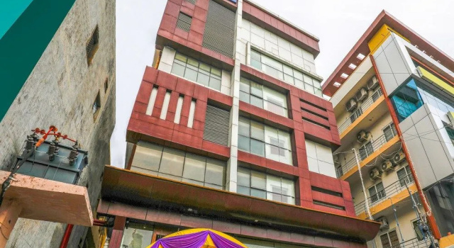 OYO 16930 Madhura Inn, Забронировать Отель Отели Вишакхапатнам с завтраком, Завтраки