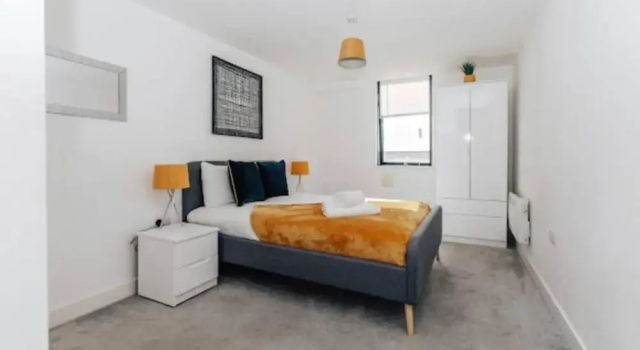 Stunning 2-bedroom Apartment in Birmingham City, Забронировать Апартаменты/квартира Отели Бирмингема с парковкой, рядом с Birmingham Town Hall, Парковка