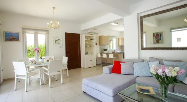 Villa Posidonas 3, Boek Villa Famagusta Hotels met een Zwembad, Zwembad