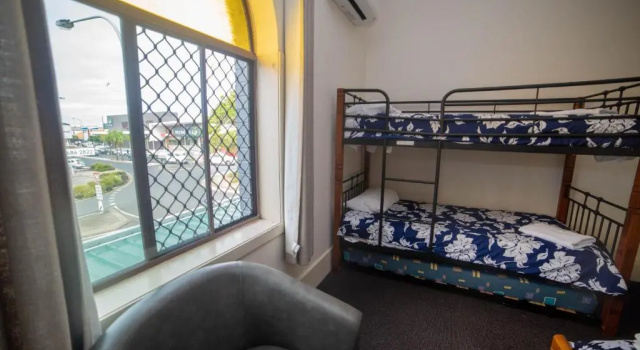 Четырёхместный номер Standard Australian Hotel