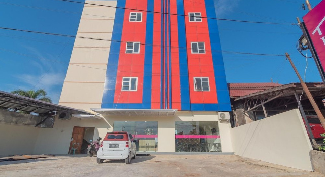 RedDoorz Plus @ Siradj Salman Samarinda