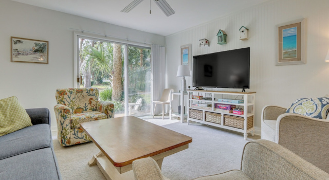 Апартаменты Walk to Beach! Hilton Head Island Escape w/ Pool