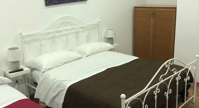 Partenope legend B&B