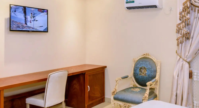 Номер Royal Hôtel La Principauté Douala Bonapriso