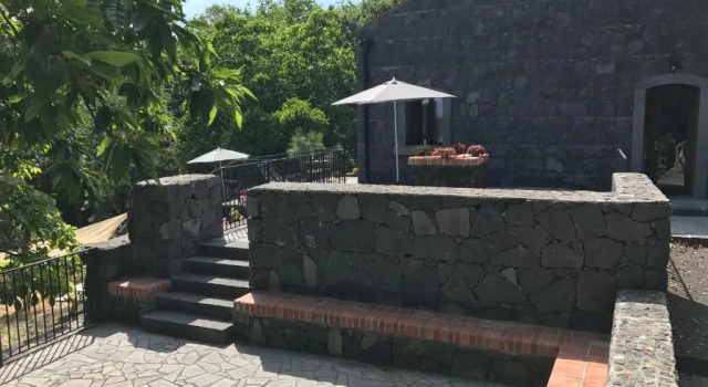 Кровать в общем номере Rifugio Manfre