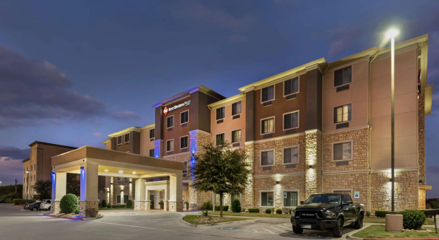 Best Western Plus Buda Austin Inn & Suites, Забронировать Отель Бьюда Greater Austin