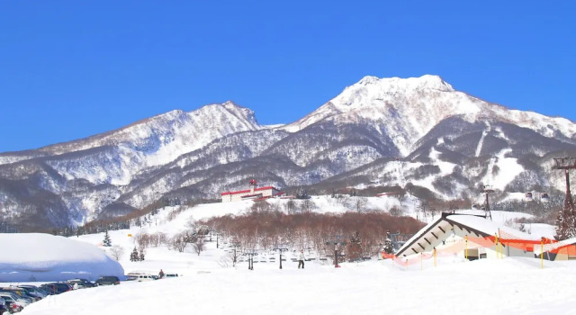Woody House Kazamidori, Забронировать Гостевой дом Myoko Kogen 