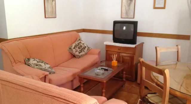Apartamentos Las Palmeras, Забронировать Апартаменты/квартира Отели Кангас-де-Онис с парковкой, Парковка