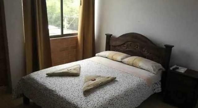 Hostal la Vega, Забронировать Отель Отели Ла-Вега с завтраком, Завтраки