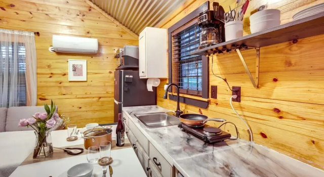 Коттедж Cozy Onalaska Cabin ~ 2 Mi to Lake Livingston!