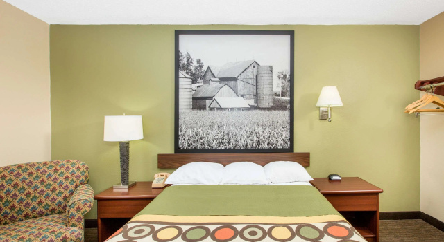 Super 8 by Wyndham Fairmont, Rezervasyon Otel Fairmont Minnesota