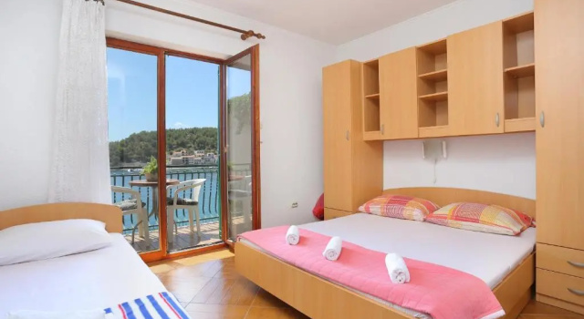 Apartments by the sea Drvenik Donja vala, Makarska - 19006, Забронировать Апартаменты/квартира Апартаменты Макарска Ривьеры, Апартаменты/квартира