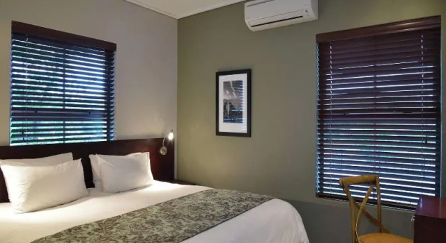 Двухместные апартаменты Protea Hotel by Marriott Cape Town Durbanville
