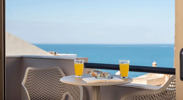 Апартаменты с 2 комнатами с балконом Mirma Luxury Apartment