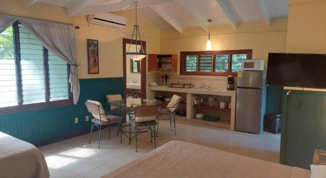 Студия Playa Negra Guesthouse