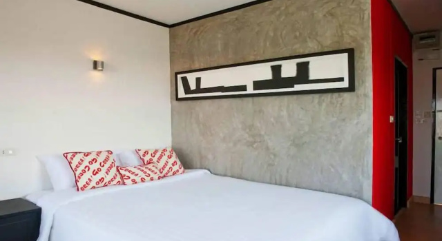 Номер Deluxe с балконом I Style Hua Hin Hotel