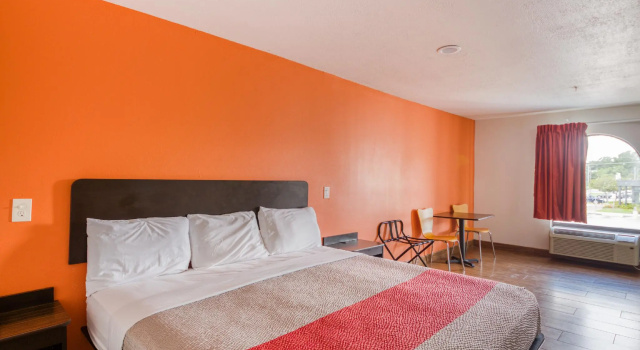 Двухместный номер Standard Motel 6 Denham Springs, LA