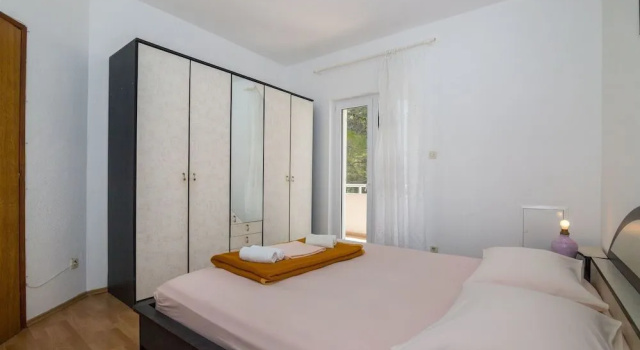 Apartment Denis, Забронировать Апартаменты/квартира Башка-Вода Макарска Ривьера, рядом с Пляж в Промайне