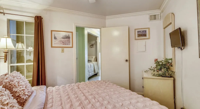 Victorian 3112 - 1 Br Condo