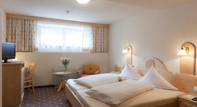 Двухместный номер Standard Hotel Garni Rifflsee