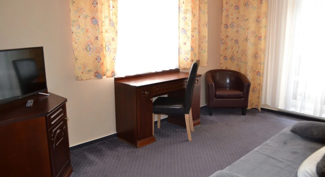 Семейный люкс с 2 комнатами Greenwood hotel