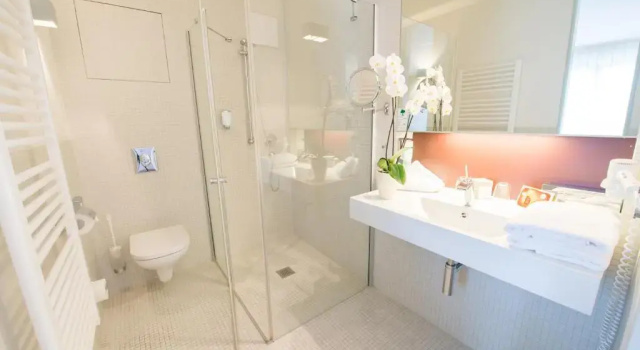 Полулюкс Nymphe Strandhotel & Apartments