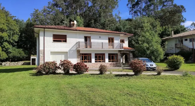 Charming 6-bed Chalet in Llanes, Забронировать Шале Льянес Косте-Верде