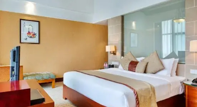 Люкс China Railway Huashuiwan Hot Spring Hotel