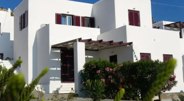 Playera Bungalow, Κράτηση Διαμέρισμα Νάουσα Πάρος