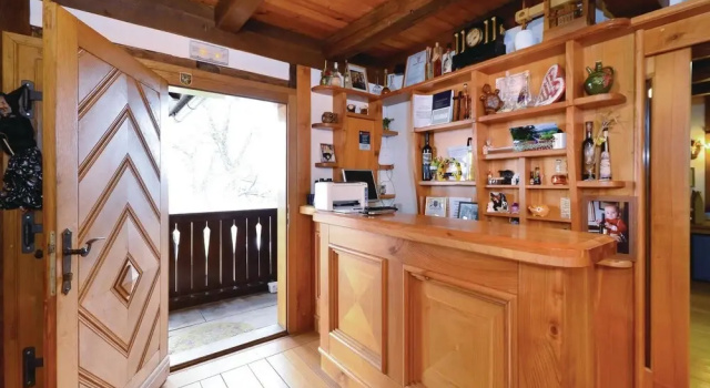 Six-Bedroom Holiday Home In Jastrebarsko, Забронировать Отель Отели Ястребарско 3 звезды, 3*
