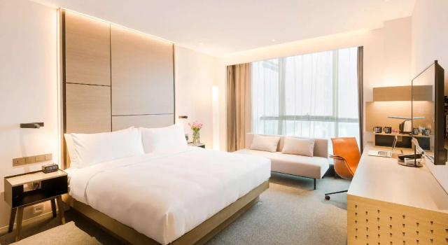 Номер Deluxe INNSiDE by Meliá Zhengzhou