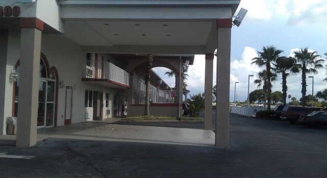 Serena Inn, Đặt Khách sạn Four Corners Florida
