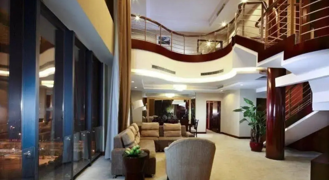 Red Forest Hotel, Забронировать Отель Отели Qingxiu с бассейном, Бассейн