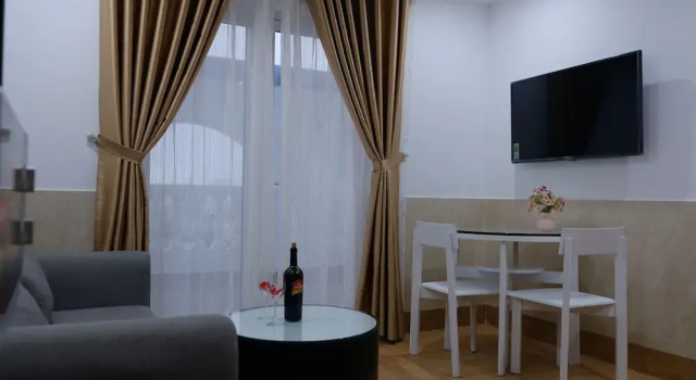 Phan Van 2 hotel and apartments