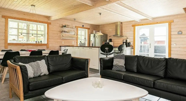 Pleasing Holiday Home in Syddanmark near Sea