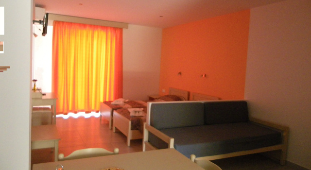 Christakis Hotel