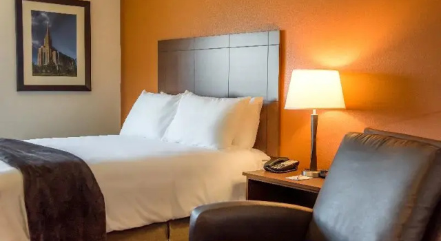 My Place Hotel Shakopee, Забронировать Отель Отели Хиббинг с парковкой, Парковка